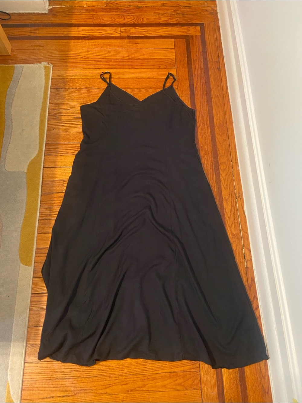 Uniqlo Black Slip Dress with Spaghetti Straps - size XL